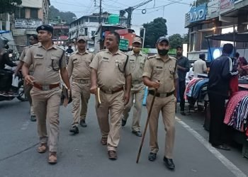 इवनिंग स्टाँर्मअभियान के अंतर्गत अल्मोड़ा जनपद पुलिस ने की 101 लोगों के विरुद्ध कार्यवाही, 03 वाहन सीज