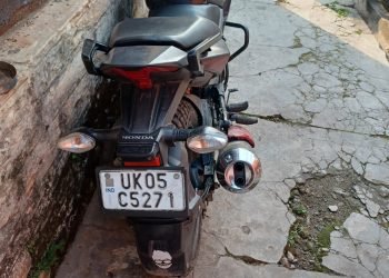 पुलिस भर्ती दौड़ के समय जीरो जोन में शराब के नशे मे जबरन बाइक दौड़ाने पर 01 व्यक्ति गिरफ्तार ,वाहन सीज
