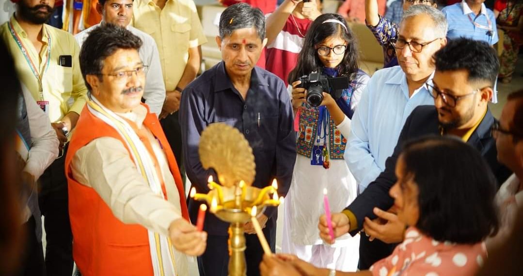 डिजिटल युग में पत्रकारिता की चुनौतियां