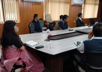 जिला अधिकारी वन्दना सिंह की अध्यक्षता में मल्ला महल में बनने वाले म्यूजियम के कार्यों को लेकर समीक्षा बैठक नवीन कलेक्ट्रेट में आयोजित की गई
