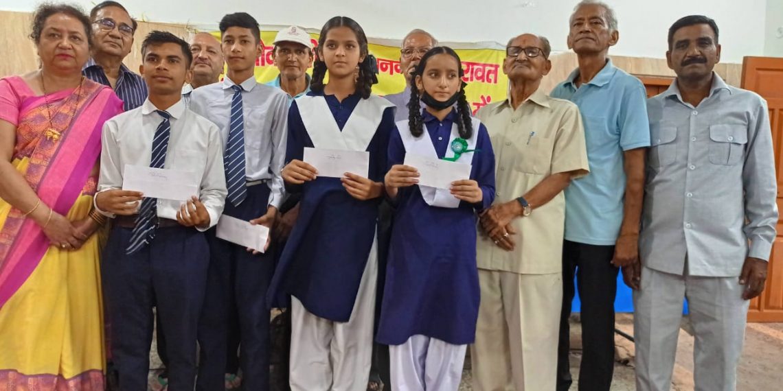 अरुणोदय संस्था नवाबी रोड हल्द्वानी का वार्षिकोत्सव आज यहां अरुणोदय धर्मशालानवाबी रोड में विभिन्न कार्यक्रमों के साथ हुआ सम्पन्न