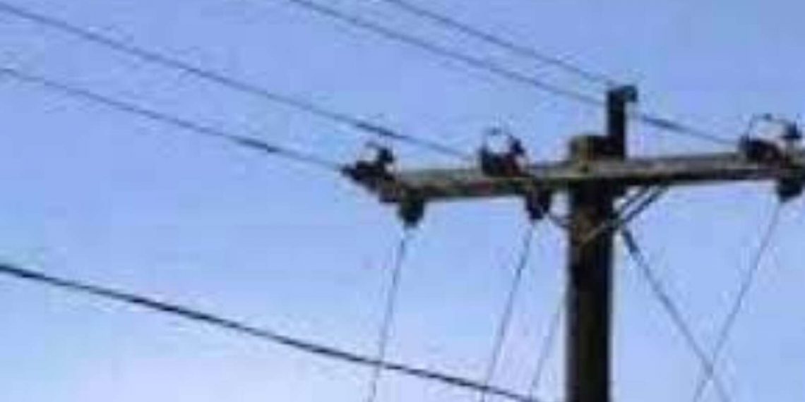 हाईटेंशन लाइन की चपेट में आने से महिला की हुई मौत