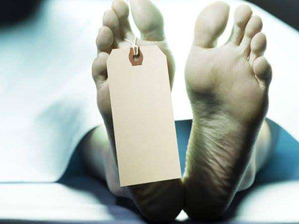 बड़ी खबर-प्रेमिका द्वारा शादी से इंकार करने पर प्रेमी ने जहर खाकर दी जान, कार में मिला मृत