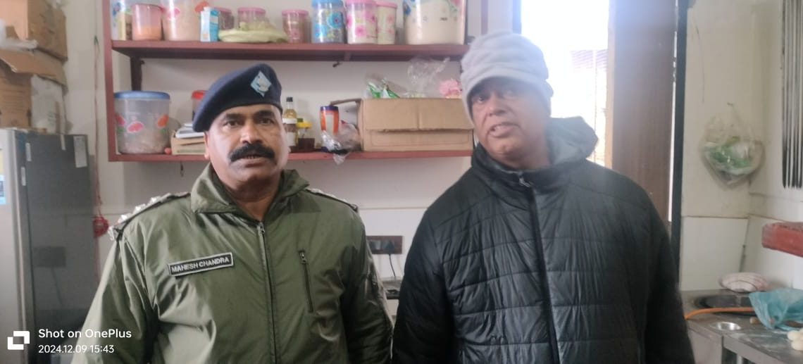 वैष्णवी पेइंग गेस्ट हाउस कर्नाटक खोला अल्मोड़ा का अग्नि सुरक्षा के दृष्टिकोण से निरीक्षण किया गया