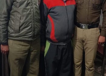 चाय की प्याली में परोस रहा था शराब, धौलछीना पुलिस ने किया गिरफ्तार