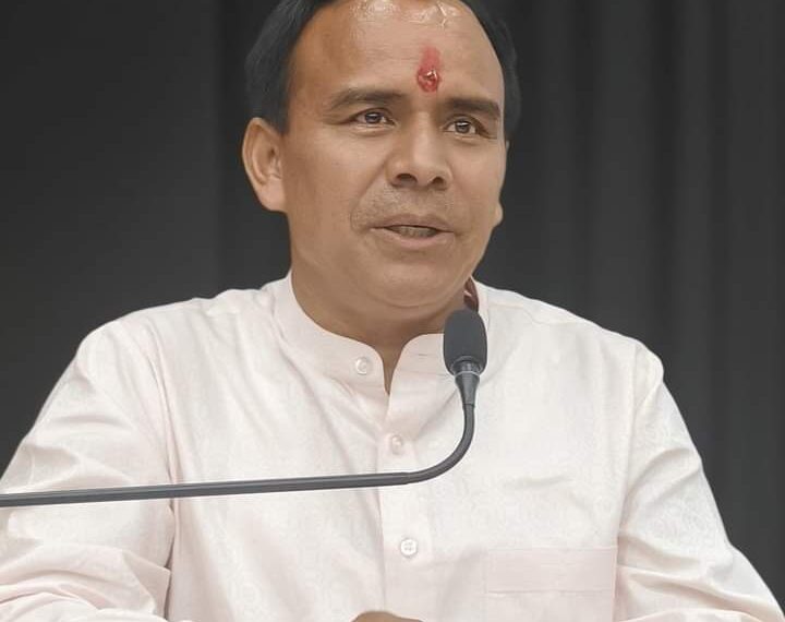 20 करोड़ से संवरेंगी विद्यालयों में किचनों की हालतः डॉ. धन सिंह रावत