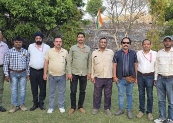 पर्वतीय पत्रकार महासंघ की बैठक रामनगर के ग्रीन वैली रेस्टोरेंट में संपन्न हुई