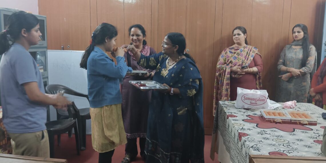 राजकीय बाल गृह किशोरी बख अल्मोड़ा में हाईस्कूल एवं इंटरमीडिएट की बालिकाओं ने बोर्ड परीक्षा परिणाम में किया बेहतर प्रदर्शन