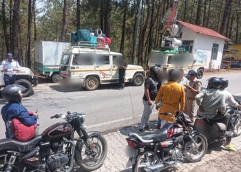 एसएसपी अल्मोड़ा के सख्त निर्देशों पर लापरवाह चालकों के विरुद्ध ताबड़तोड़ कार्यवाही