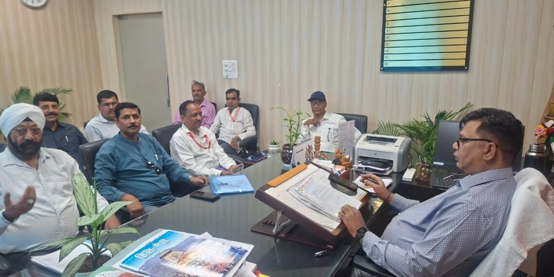 पत्रकारों की समस्याओं को लेकर पर्वतीय पत्रकार महासंघ ने की अपर सूचना निदेशक से मुलाकात