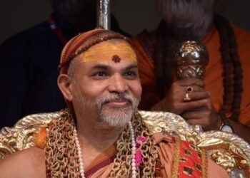 मनुस्मृति ने हमको पशुता से ऊपर उठाकर मानव बनाया” — शंकराचार्य अविमुक्तेश्वरानंद सरस्वती