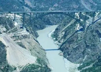 चिनाब ब्रिज: विश्व का सबसे ऊँचा रेलवे आर्च पुल बना भारत की इंजीनियरिंग प्रतिभा का प्रतीक, प्रधानमंत्री मोदी ने किया उद्घाटन