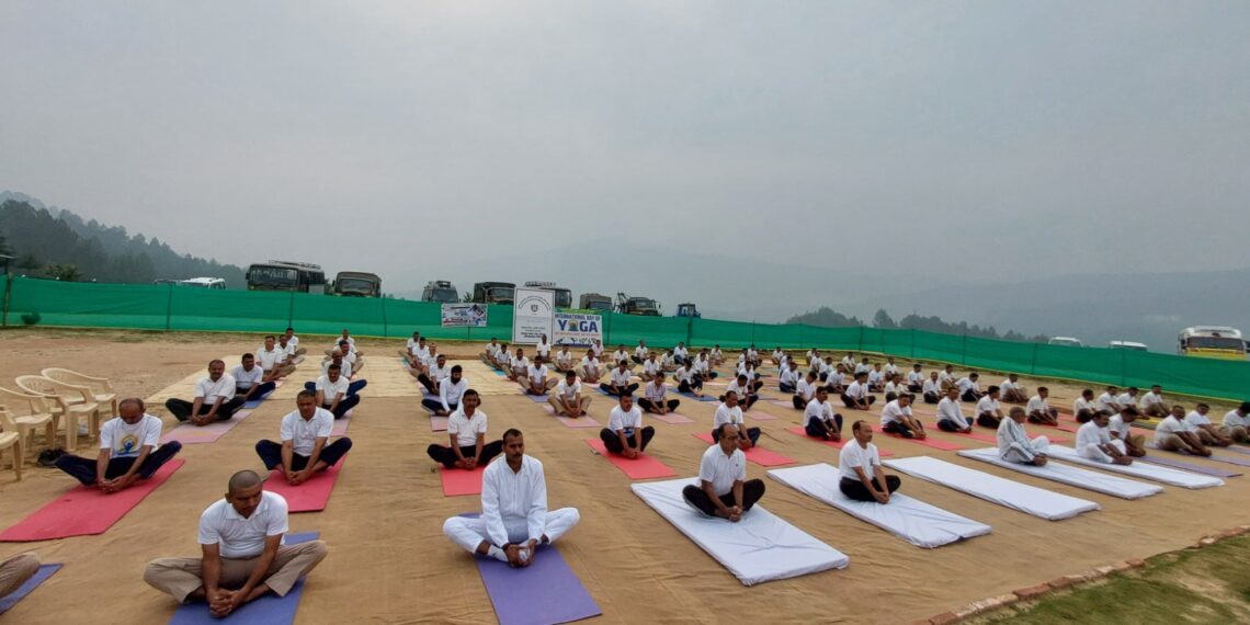 आईटीबीपी बिमोला, अल्मोड़ा में 7 दिवसीय योग शिविर का शुभारंभ