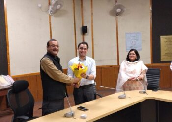 मुख्य विकास अधिकारी दिवेश शाशनी को दी गई भावभीनी विदाई, कार्यशैली की हुई सराहना