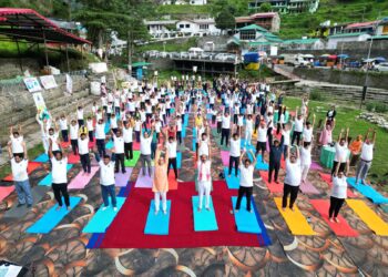 प्राचीन जागेश्वर धाम की पावन भूमि पर अंतर्राष्ट्रीय योग दिवस का भव्य आयोजन