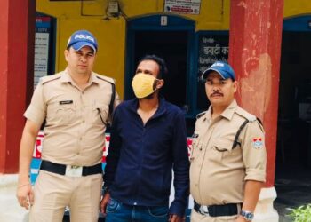 हीराडुंगरी चौराहे से स्मैक तस्कर गिरफ्तार, पौने तीन लाख की हेरोइन बरामद