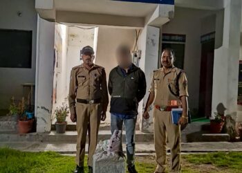 त्रिस्तरीय पंचायत चुनाव: एसएसपी अल्मोड़ा के निर्देश पर पुलिस की सख्त चेकिंग, अवैध शराब के साथ एक गिरफ्तार