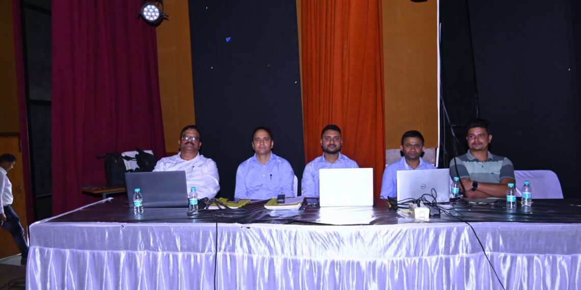 मतदान अधिकारियों का प्रथम प्रशिक्षण सम्पन्न, 1800 कार्मिकों को मिला सैद्धांतिक व व्यावहारिक प्रशिक्षण