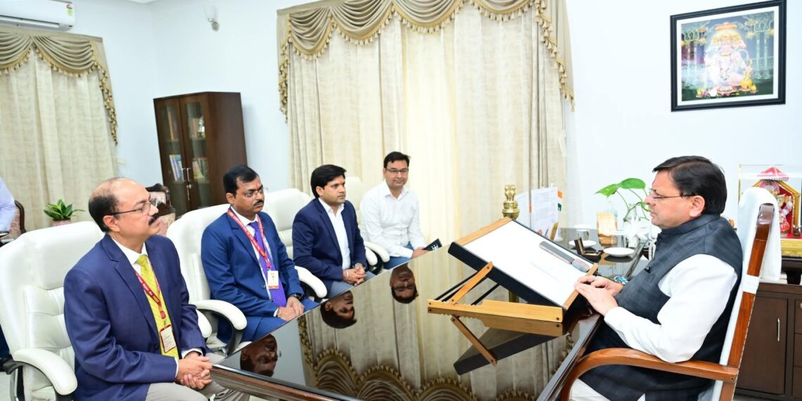 मुख्यमंत्री धामी को पीएनबी ने उत्तरकाशी आपदा राहत के लिए दिया ₹1 करोड़ का योगदान