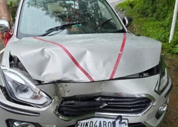 नशे में कार चला रहे चालक ने टैक्सी बोलेरो को मारी टक्कर, एयर रिवाल्वर के साथ गिरफ्तार