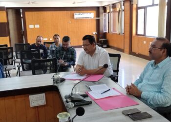 जिला टेलीकॉम समिति की बैठक संपन्न, नेटवर्क और योजनाओं के बेहतर क्रियान्वयन पर जोर