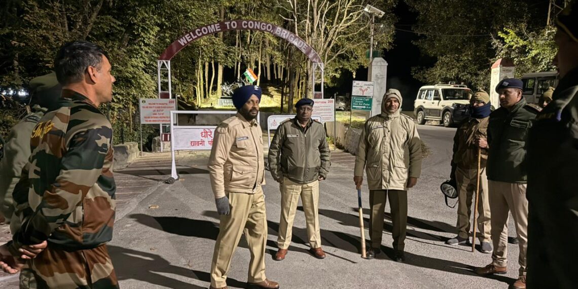 दिल्ली ब्लास्ट के बाद अल्मोड़ा पुलिस सतर्क — जिलेभर में बढ़ाई गई चौकसी, एंट्री-एग्जिट प्वाइंट्स पर सघन चेकिंग