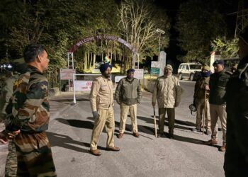 दिल्ली ब्लास्ट के बाद अल्मोड़ा पुलिस सतर्क — जिलेभर में बढ़ाई गई चौकसी, एंट्री-एग्जिट प्वाइंट्स पर सघन चेकिंग