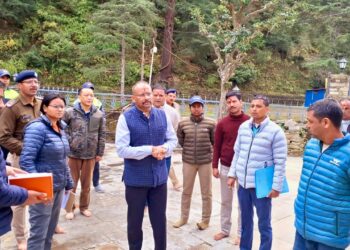 जागेश्वर धाम और चितई में आन्तरिक व बाह्य सुरक्षा का किया गहन निरीक्षण