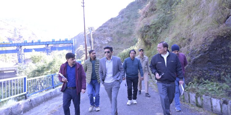 जिलाधिकारी अंशुल सिंह ने किया राम प्रसाद टम्टा कोसी बैराज का निरीक्षण, पर्यटन विकास के लिए तैयार होगा विस्तृत मास्टर प्लान