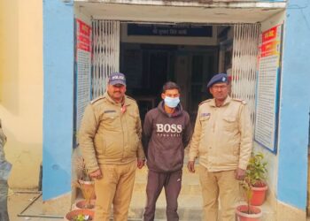 देघाट पुलिस की सख्ती: पोक्सो एक्ट का वारंटी स्याल्दे से गिरफ्तार