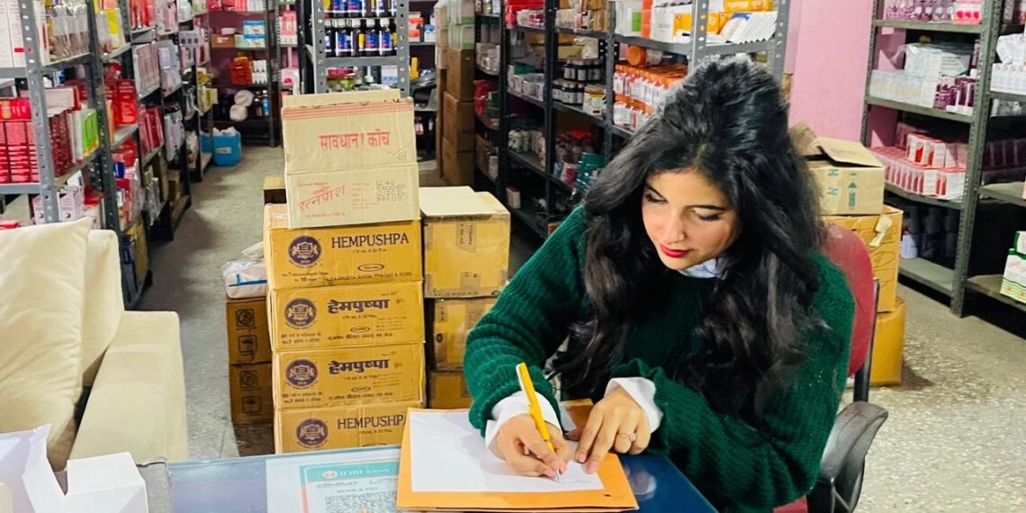 अल्मोड़ा में कोडीन युक्त कफ सिरप पर सख्त कार्रवाई, औषधि विभाग का औचक निरीक्षण अभियान