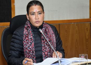 लापरवाही बर्दाश्त नहीं, विकास कार्य समय पर पूरे हों” — कैबिनेट मंत्री रेखा आर्या ने सोमेश्वर क्षेत्र की योजनाओं की कड़ी समीक्षा