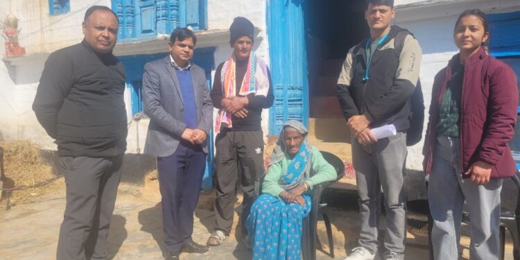 मुख्यमंत्री के संवेदनशील हस्तक्षेप से वृद्ध महिला को मिली पेंशन, त्वरित कार्रवाई से हुआ लाभ सुनिश्चित