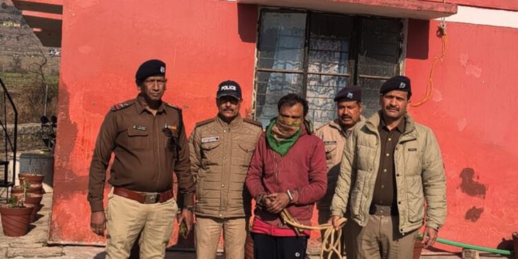 जघन्य हत्या का खुलासा, फरार आरोपी करबला तिराहे से गिरफ्तार