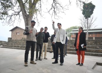 कुमाऊँ आयुक्त दीपक रावत ने किया राजकीय संग्रहालय व ऐतिहासिक मल्ला महल का निरीक्षण, संरक्षण और पर्यटन विकास पर दिया जोर