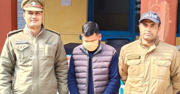 एनआई एक्ट: कोतवाली अल्मोड़ा ने फरार आरोपी चंदन राम को धर दबोचाअल्मोड़ा