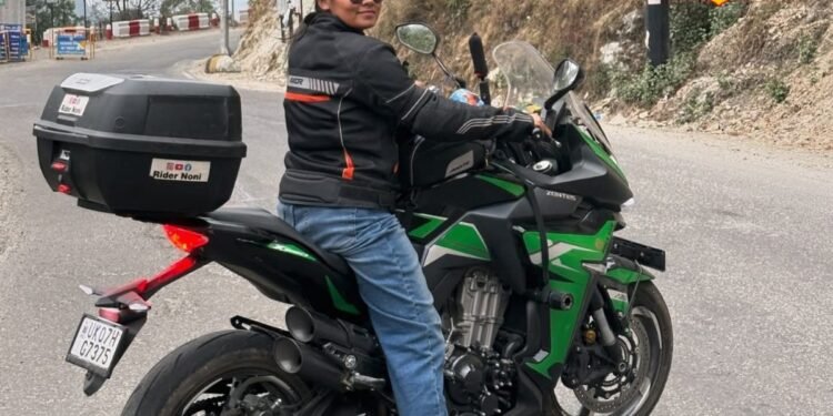 Road Safety: पहाड़ों में बाइक चलाने का शौक है? ये 8 गलतियां पड़ सकती है भारी, जानिए सेफ राइडिंग के टिप्स