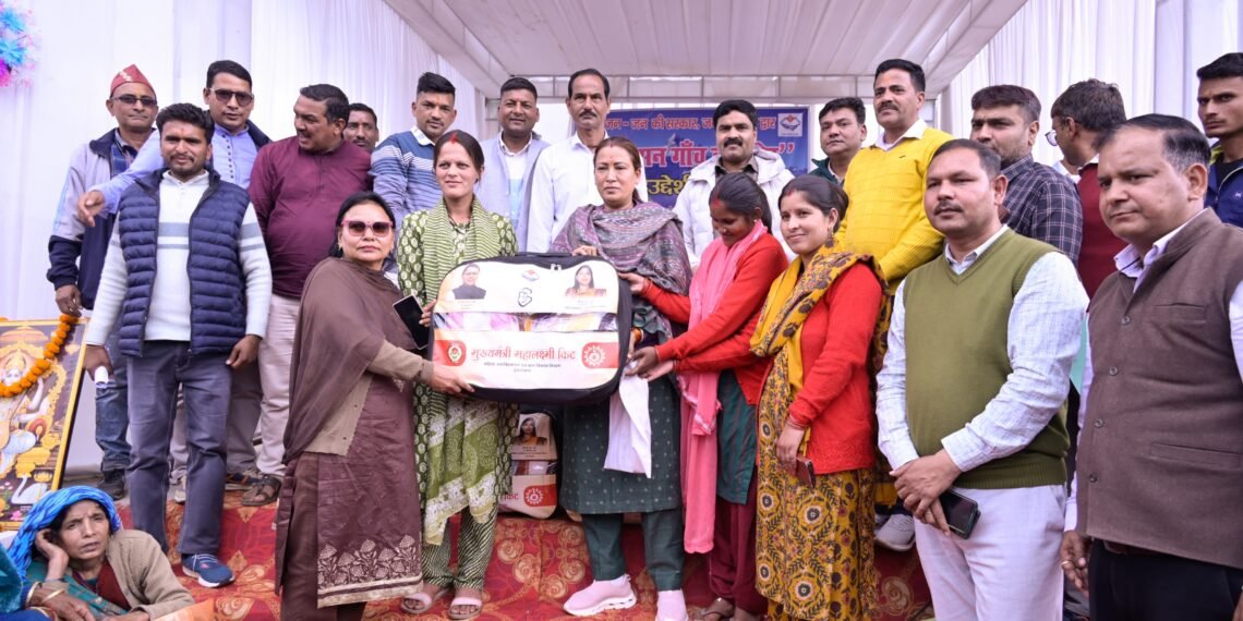 “जन-जन की सरकार, जन-जन के द्वार” कार्यक्रम के अंतर्गत सोमेश्वर के रामलीला मैदान में बहुउद्देशीय जनसेवा शिविर का भव्य आयोजन किया गया