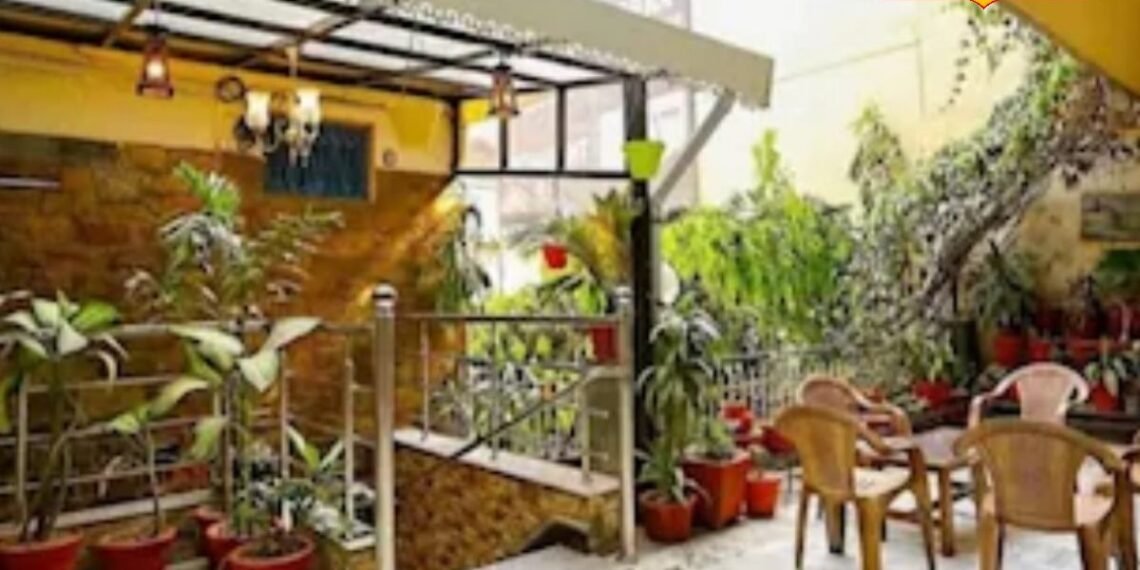 ‘पुलिस की इतनी सख्ती क्यों?’.. देहरादून में होटल-रेस्टोरेंट मालिकों को शख्स ऑर्डर, खाली पेट लौट रहे पर्यटक