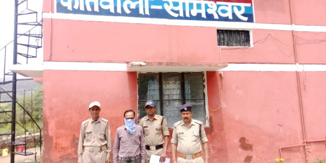 ऑपरेशन प्रहार के तहत बड़ी कार्रवाई: सोमेश्वर पुलिस ने वारंटी अभियुक्त को दबोचा