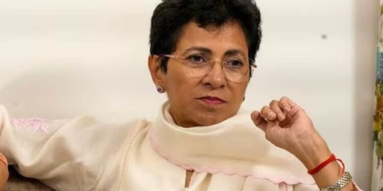 सोच-समझकर मुंह खोलो… इशारे-इशारे में कुमारी शैलजा किसको दे गईं नसीहत? मंच पर थे हरीश रावत