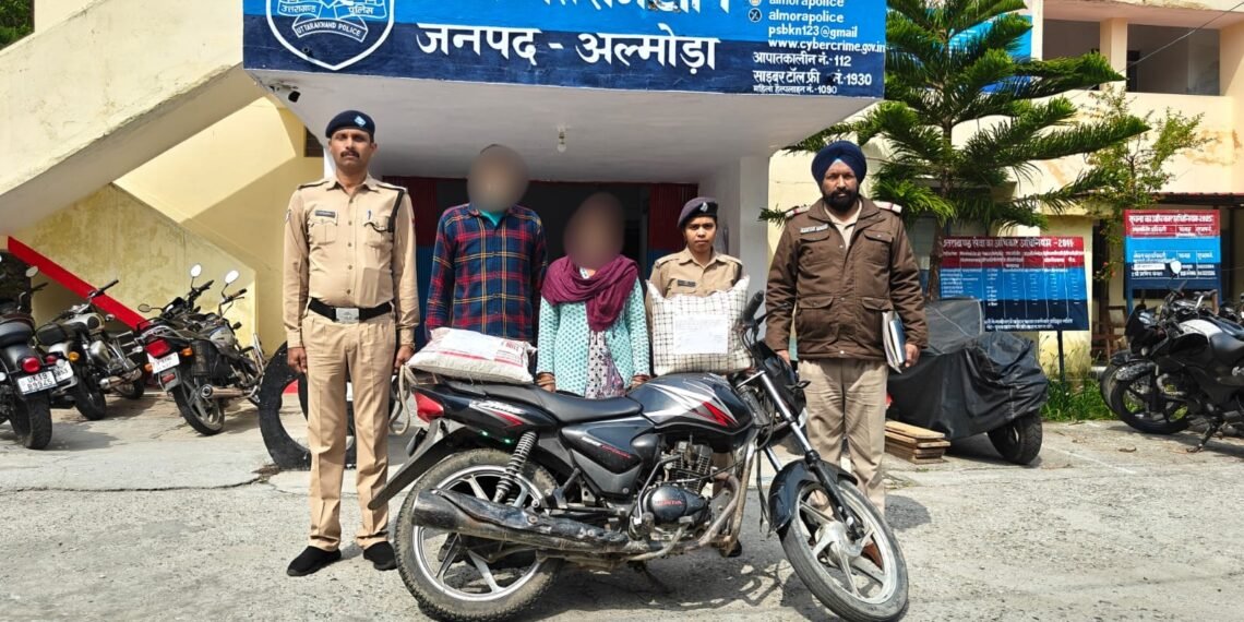 1.28 लाख कीमत का 5 किलो से अधिक अवैध गांजा बरामद, महिला समेत दो तस्कर गिरफ्तार
