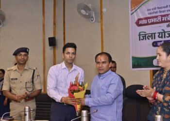 अल्मोड़ा में जिला योजना 2026-27 को मिली मंजूरी, 74.73 करोड़ के परिव्यय पर लगी मुहर