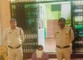 ऑपरेशन प्रहार के तहत चौखुटिया पुलिस की बड़ी कार्रवाई, जनरल स्टोर से 85 क्वार्टर अवैध शराब बरामद