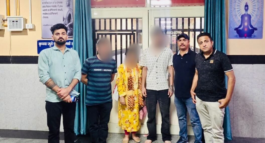 नशे की गिरफ्त से युवाओं को बाहर निकालने में जुटी अल्मोड़ा पुलिस, मानवीय पहल बनी मिसाल