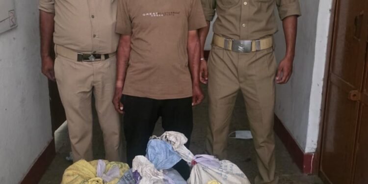 हल्द्वानी पुलिस की कार्रवाई : अवैध शराब के साथ दो तस्कर गिरफ्तार