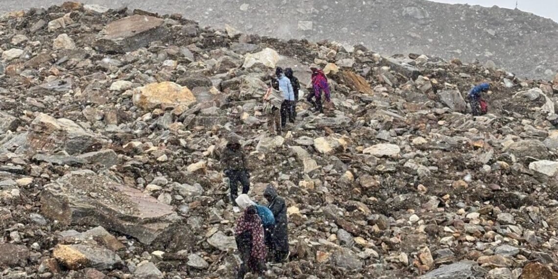 जहां से पांडव गए स्वर्ग, 15 हजार फीट ऊपर वहां पहुंच गए ये 13 लोग…सतोपंथ ट्रैकिंग का पहला दल सुरक्षित लौटा