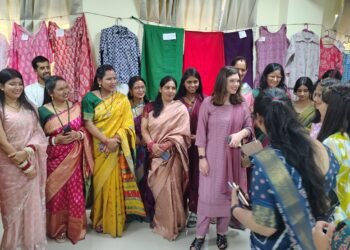 महिला स्वरोजगार को मिली नई उड़ान: आरसेटी नैनीताल में 31 दिवसीय गारमेंट्स प्रशिक्षण का सफल समापन