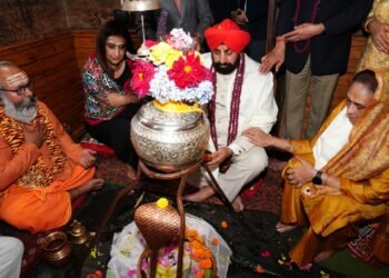 जागेश्वर धाम में राज्यपाल गुरमीत सिंह ने की पूजा-अर्चना, प्रदेशवासियों के सुख-समृद्धि और कल्याण की कामना