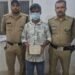 गौला पार्किंग में सट्टे का खेल बेनकाब, पुलिस ने खाई-बाड़ी करते युवक को दबोचा; नकदी व सट्टा सामग्री बरामद